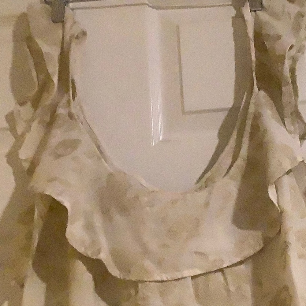 Sezane Cream Floral Tie Back Ruffle Blouse Size 42. - Picture 4 of 6